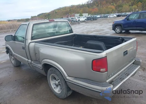 2000 Chevrolet S-10 Ls from USA, damaged, VIN 1GCCS14W6Y8144158